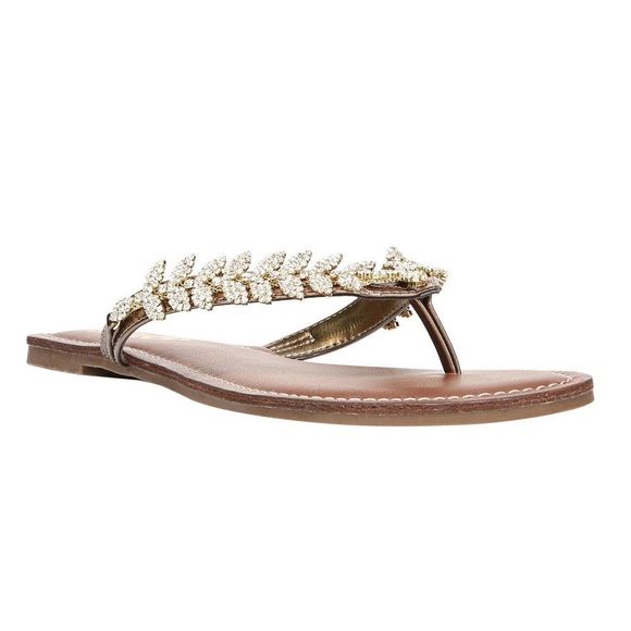 🔥SALE Heart Embellished Leaf Flip Flop Sandals - Picture 5 of 5